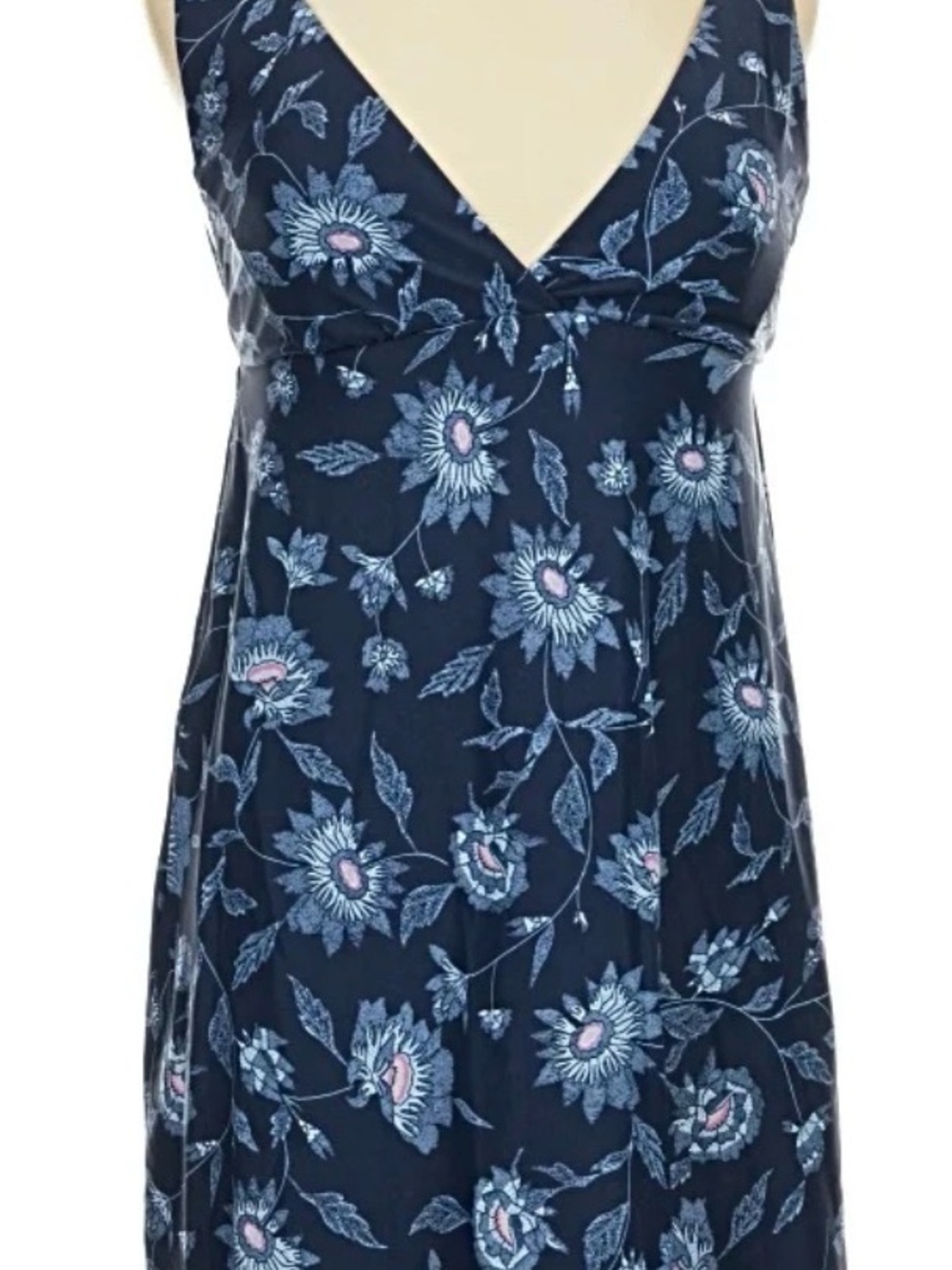 Carve Designs Navy Floral V‑Neck One‑Piece Dress
